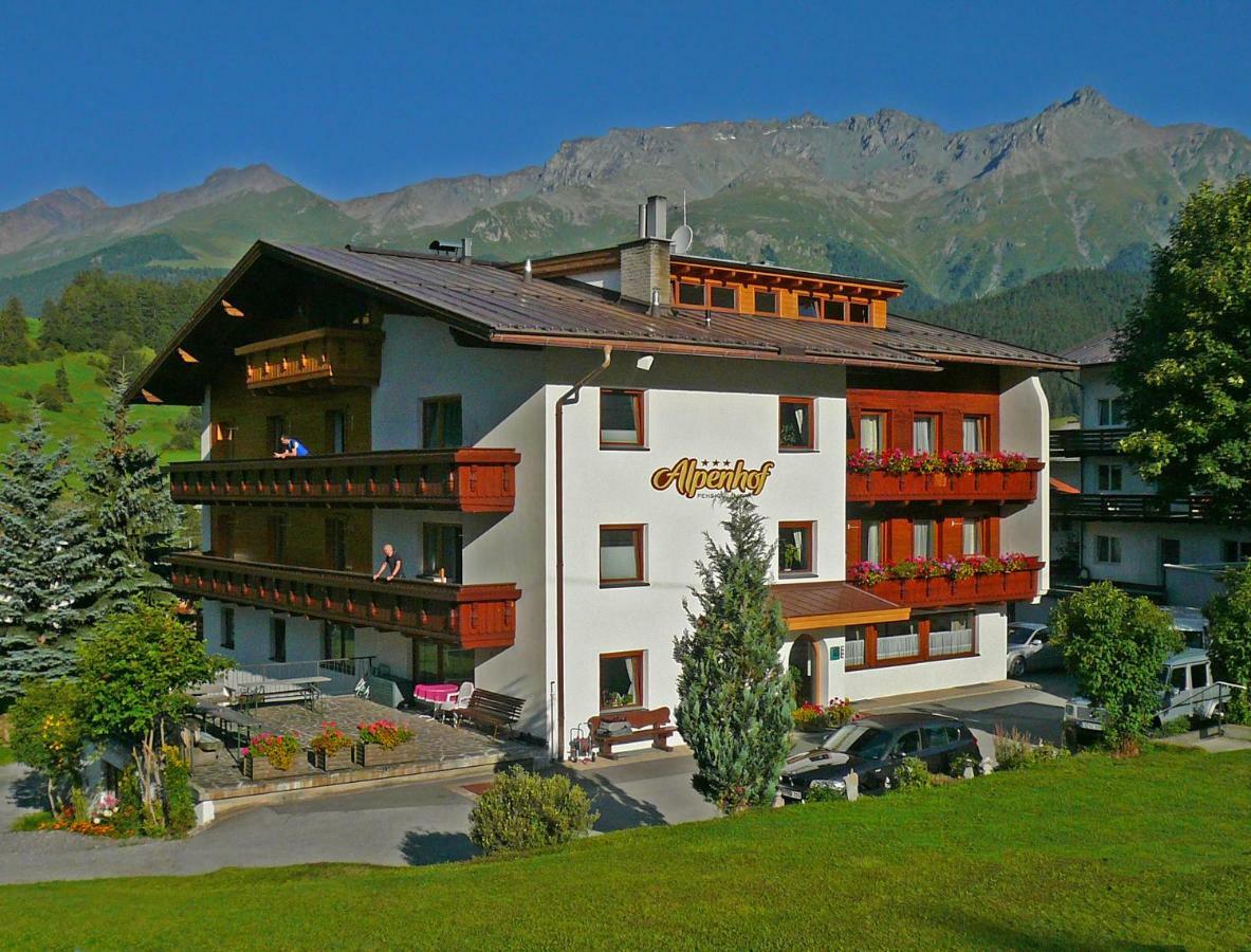 Alpenhof Pension-Garni ناودرس المظهر الخارجي الصورة